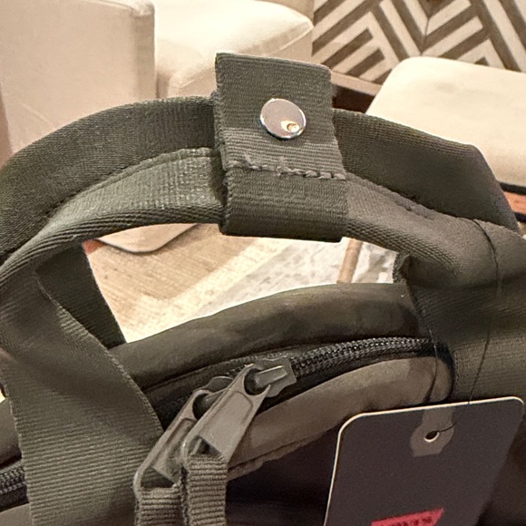 Levi's Army Green L-pack Round Backpack/NWT - Picture 12 of 12